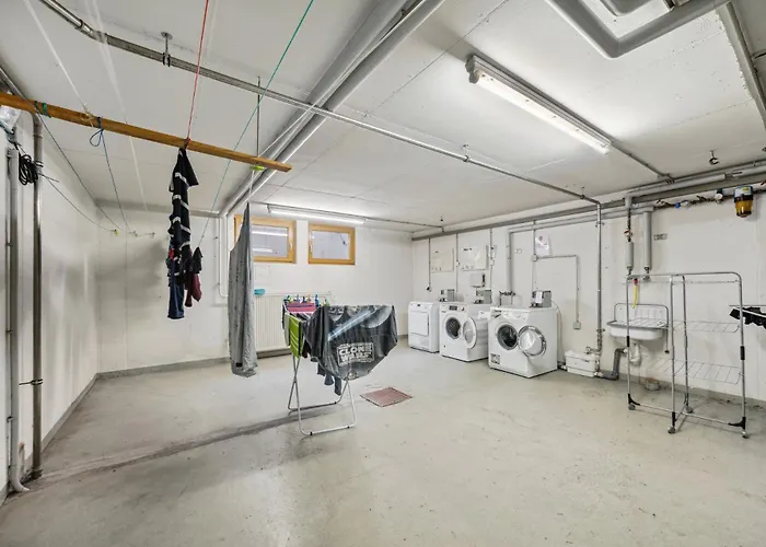 Sali Homes - Hs3 Cozy Near Train Station With Terrace, Garden View & Free Wi-fi